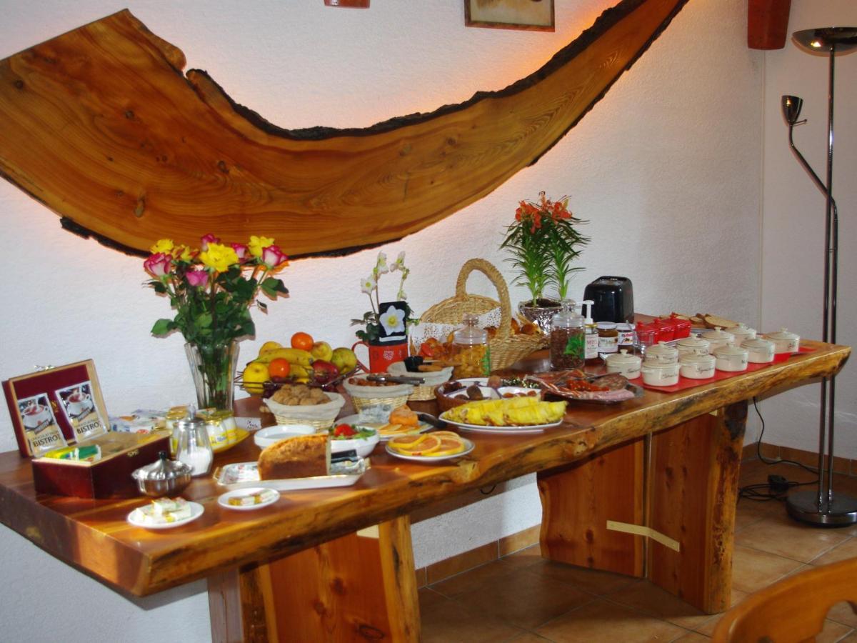 Frühstückspension Les D'hotes Au Bois Fleuri Roquebrune-sur Argens