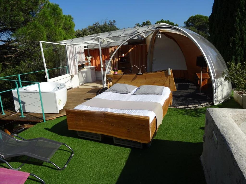 Les D'hotes Au Bois Fleuri Frühstückspension