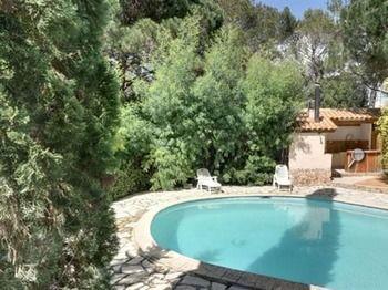 Les D'hotes Au Bois Fleuri * Roquebrune-sur Argens
