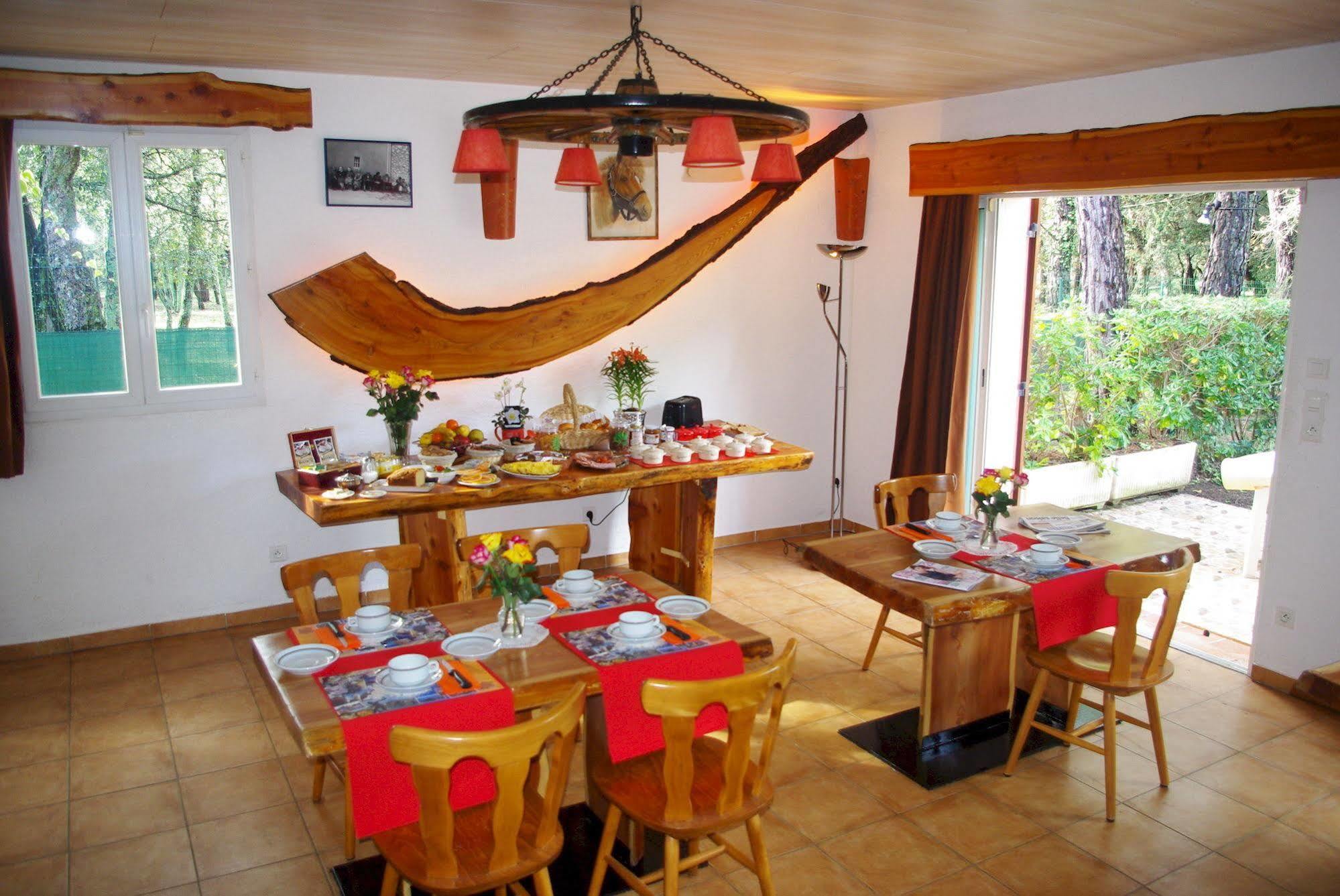 Les D'hotes Au Bois Fleuri Roquebrune-sur Argens